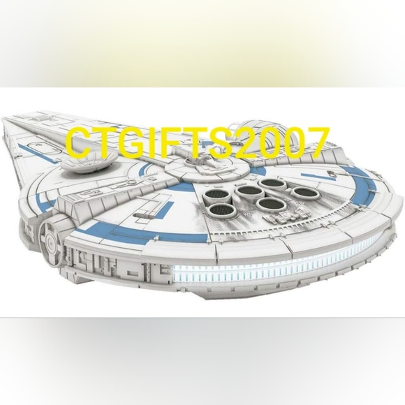 BNIB 2018 Hallmark Keepsake Star Wars MILLENNIUM FALCON Lighted Ornament. - Picture 14 of 15